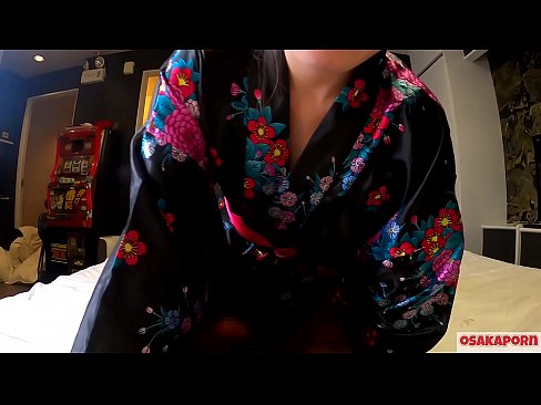 ❤️ ځوان cosplay نجلۍ په یوه آس او په یوه blowjob کې د squirt سره orgasm ته جنس خوښوي. اسيايي نجلۍ چې ويښتان لرونکې بلۍ او ښکلې سينه يې په دوديز جاپاني لباس کې په شوقيه ويډيو کې د مشت زنی ښکارندویي کوي. ساکورا 3 اوساکاپورن.